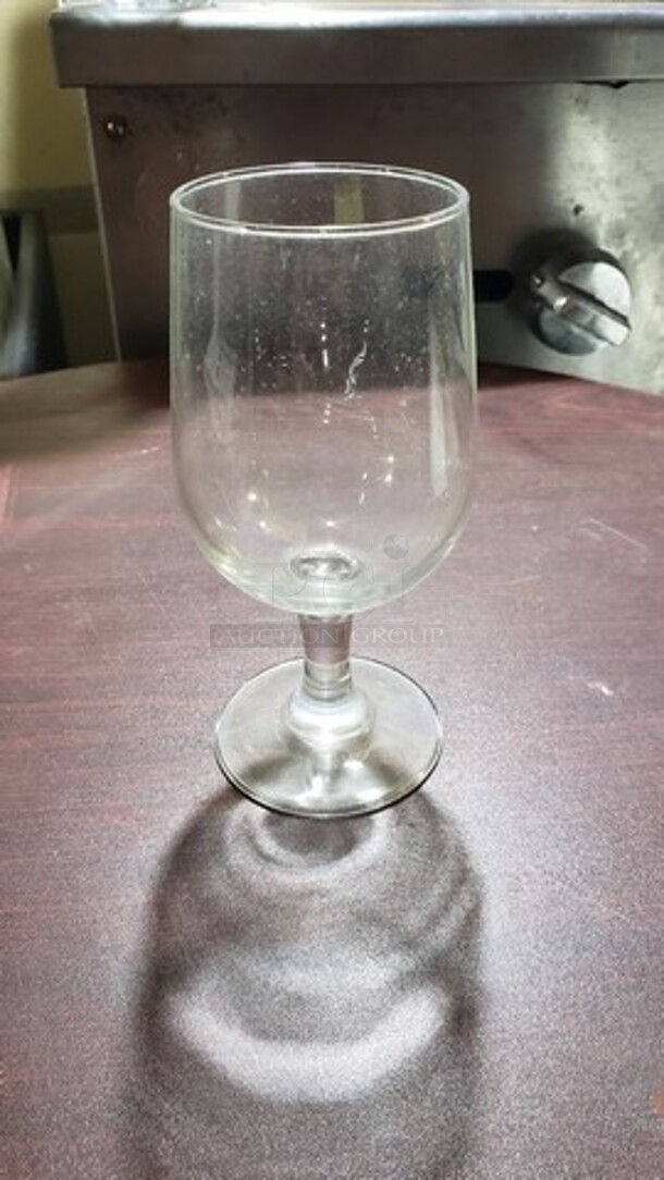 Lot of 11 Glasses