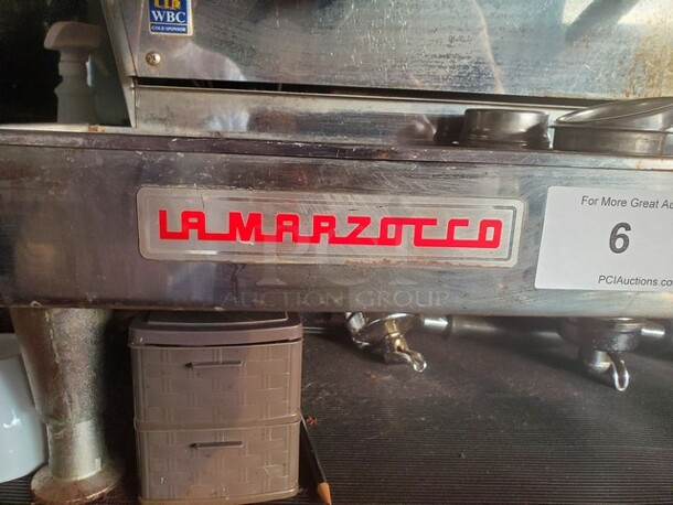 LA MARZOCCO LINEA 3EE Commercial Espresso Machine 208-240V 36X21X22 Very nice condition! - Image 2 of 5