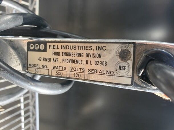 2 Bulb Free Standing Heat Lamp / Food Warmer
500W
20V - Image 2 of 3