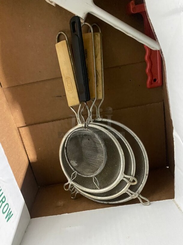 All One Money! Assorted Kitchen Utensils! Measuring cup, Strainers! - Image 5 of 5