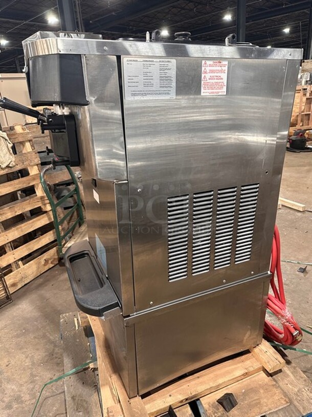Taylor Crown Commercial 3 Handle Ice Cream Machine! All Stainless Steel! On Casters! Model: C72333 SN:M3087052 208-230V 1PH - Image 2 of 9