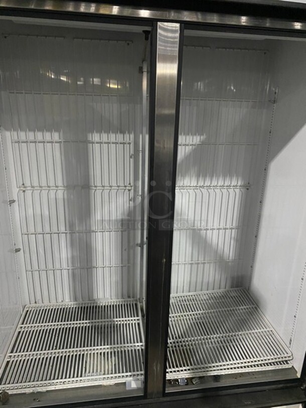 True Commercial Double Glass Door Reach In Freezer/Merchandiser! With Poly Coated Racks! 115/208-230V 1 Phase! Model: GDM-49F SN: 1-4576644! - Image 5 of 9