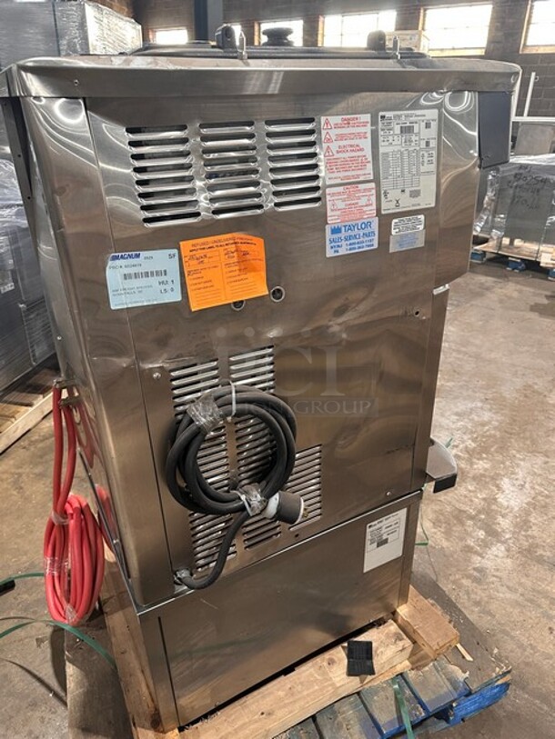 Taylor Crown Commercial 3 Handle Ice Cream Machine! All Stainless Steel! On Casters! Model: C72333 SN:M3087052 208-230V 1PH - Image 4 of 9