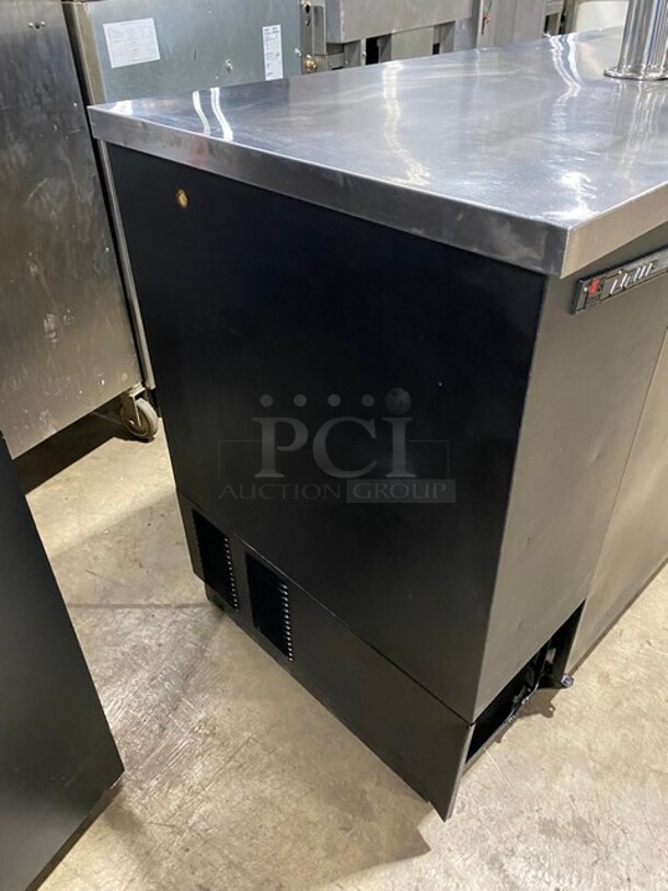 True Commercial Refrigerated Dual Tower Kegerator! With 2 Door Storage Space Underneath! Model: TDD3 SN: 3620418 115V 1PH - Image 2 of 11