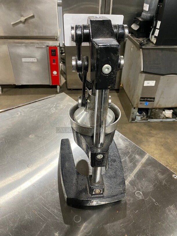 Commercial Countertop Manual Citrus Juice Press!  - Image 4 of 6