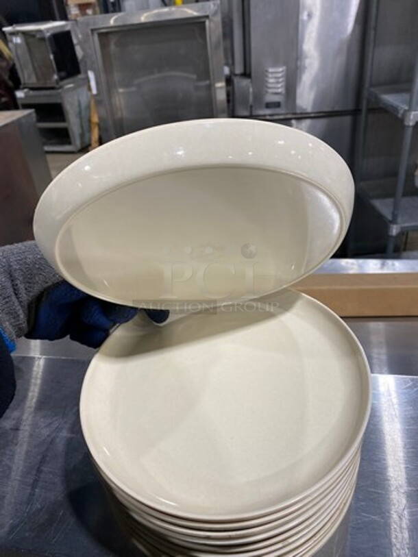 Off White Round Serving Plates! 12x Your Bid! - Image 4 of 5