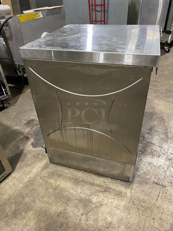 Nice! CMA Commercial Undercounter Dishwasher! All Stainless Steel! Natural Gas Powered! Model: CMA180UC 208V 60HZ 1 Phase - Image 4 of 8