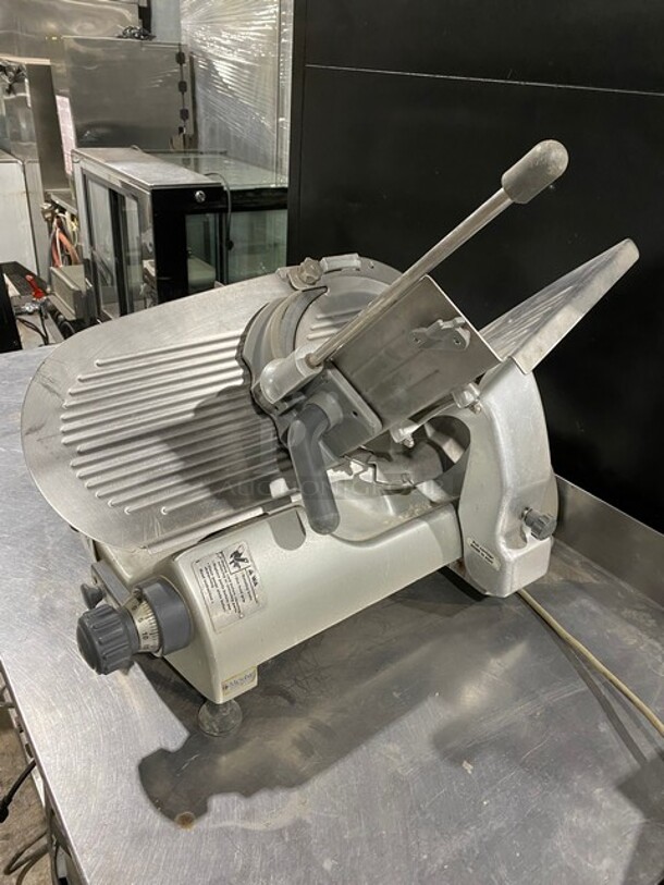 Hobart Stainless Steel Commercial Countertop Meat Slicer! MODEL 2812 SN: 631004071 120V 1PH - Image 2 of 9