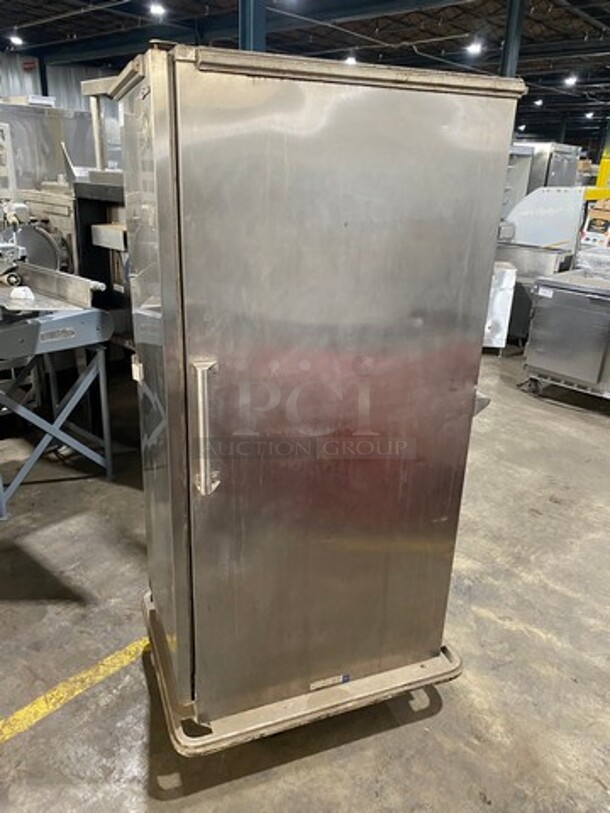 Carter Hoffmann Commercial Insulated Heated Food Transport Cabinet! All Stainless Steel! On Casters! Model: PH1825 SN: 16415380100156030F05 120V - Image 3 of 7