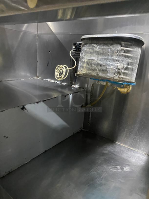 Leader Commercial Refrigerated Pizza Prep Table! With Commercial Cutting Board! With 2 Door Underneath Storage Space! All Stainless Steel! On Legs! - Image 6 of 8