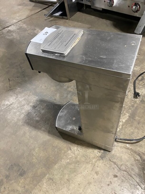 Avantco Commercial Countertop Coffee Maker! All Stainless Steel! Model: C15 SN: 29010318C15 120V! Working! - Image 3 of 9