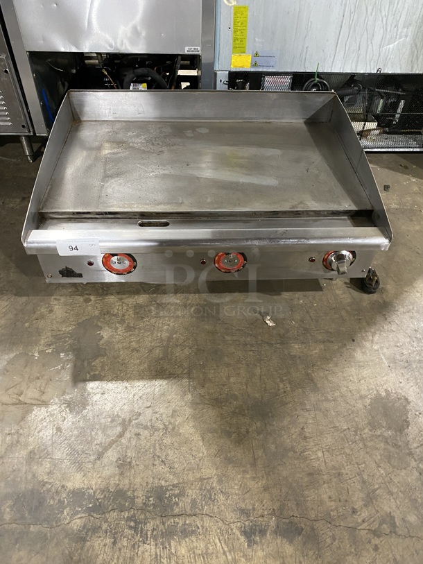 Star Max Commercial Countertop Electric Powered 36 Inch Flat Top Griddle! With Back And Side Splashes! All Stainless Steel! On Samll Legs! - Image 1 of 7