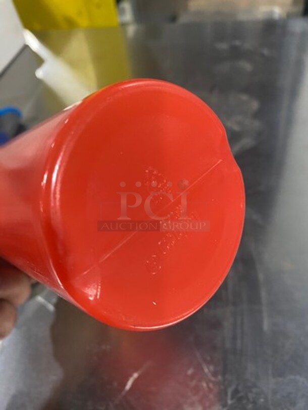 NEW! IN THE BOX! Winware 16 OZ Squeeze Bottles! 2x Your Bid! - Image 5 of 5