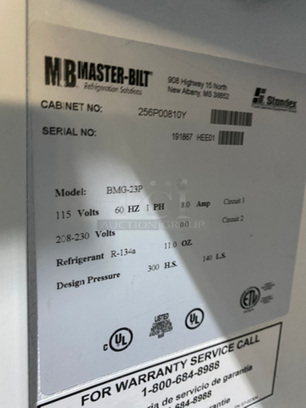 Master Bilt Commercial Single Door Reach In Cooler Merchandiser! With View Through Door! With Poly Coated Racks! Model: BMG23P SN: 191867HEE01 115V 60HZ 1 Phase - Image 7 of 8