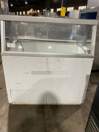 Hussmann Commercial 8 Flavor Ice Cream Dipping Display Merchandiser! Model: DCSG8 SN: 08E01955410 115V 60HZ 1 Phase