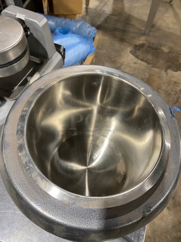 Thunder Group Commercial Countertop Food Warmer Soup Kettle! Model: SEJ31000G SN: 103950750 120V - Image 4 of 7