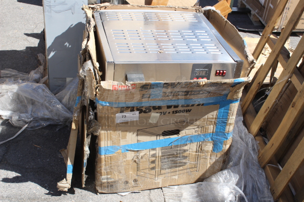 BRAND NEW SCRATCH & DENT! ServIt PDW18D1 18" Full-Service Pizza Warmer with 4-Shelf Rotating Rack 23-1/2x25-1/4x27-1/2. S/N: 1441411300231 Unit is dented and glass is broken.  - Image 2 of 5