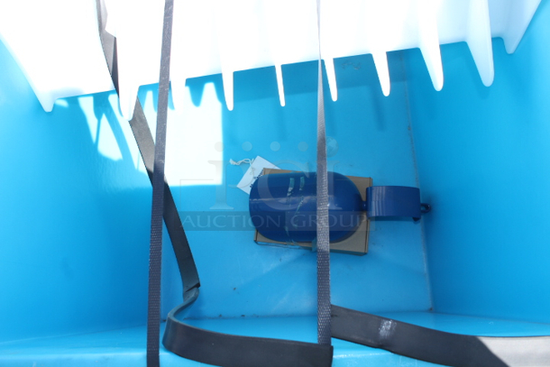 BRAND NEW SCRATCH & DENT! Manitowoc D400 Ice Storage Bin - 365 lb. S/N: 1121103695 30x34x38 - Image 5 of 8