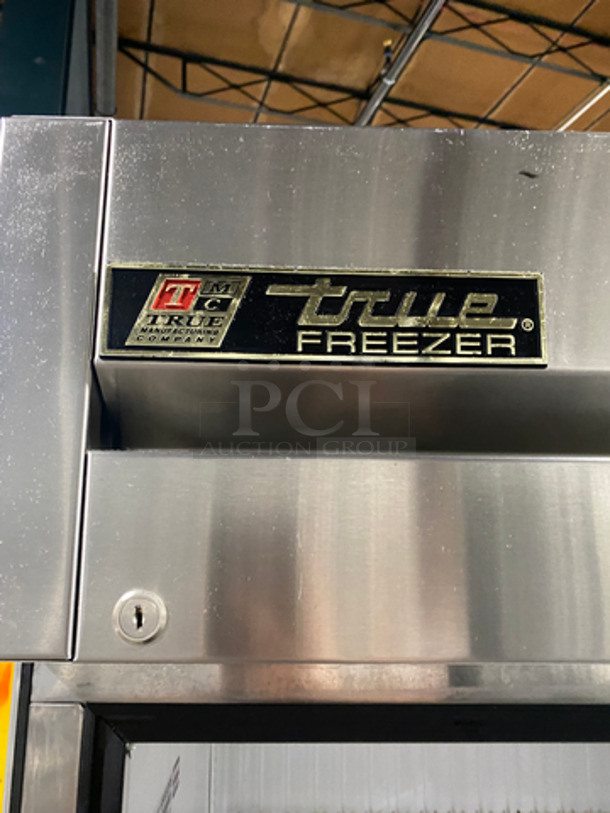 True Commercial Single Door Reach In Freezer! With View Through Door! With Poly Coated Racks! Stainless Steel Body! On Casters! Not Tested! Model: T23FG SN: 6903285 115V 60HZ 1 Phase - Image 8 of 9