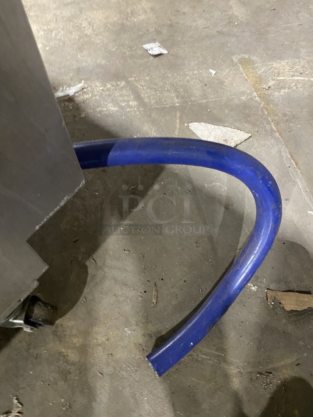 2017 Pitco Frialator SRTG Stainless Steel Commercial Natural Gas Powered 3 Bay Rethermalizer on Commercial Casters! MODEL: SRTG SN: G16AD007609 115V! - Image 11 of 12
