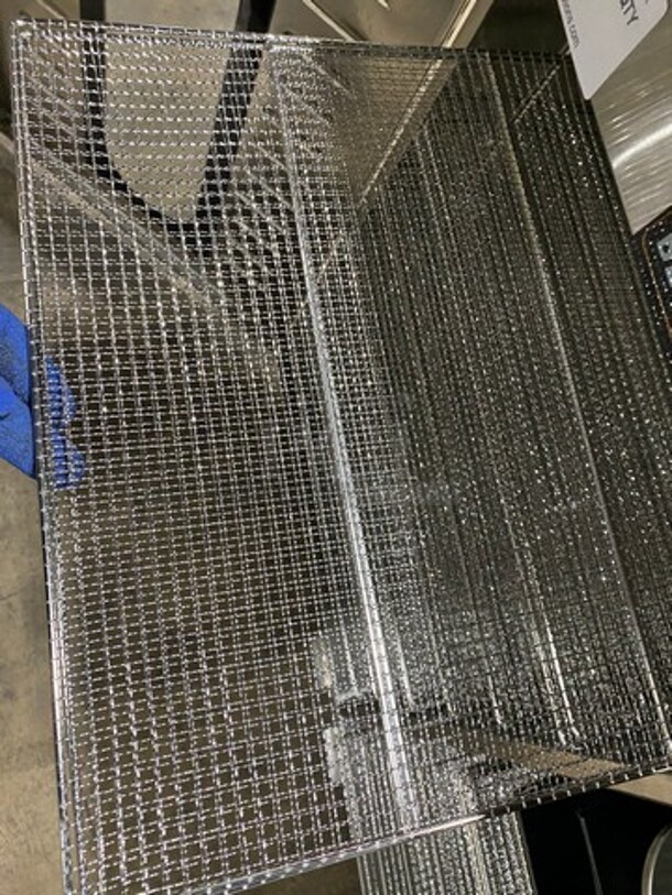 NICE! Bench Food Commercial 2 Door Horizontal Dehydrator! All Stainless Steel! On Casters! Model: 32HCUD SN: 58874556094 220/240V 60HZ 1 Phase - Image 7 of 11