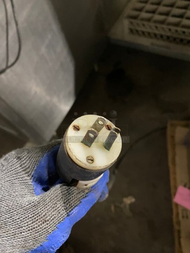 Sipromac Commercial Countertop Vacuum Sealer! Stainless Steel Body! Model: 350 SN: 00846 110V 60HZ 1 Phase - Image 8 of 8