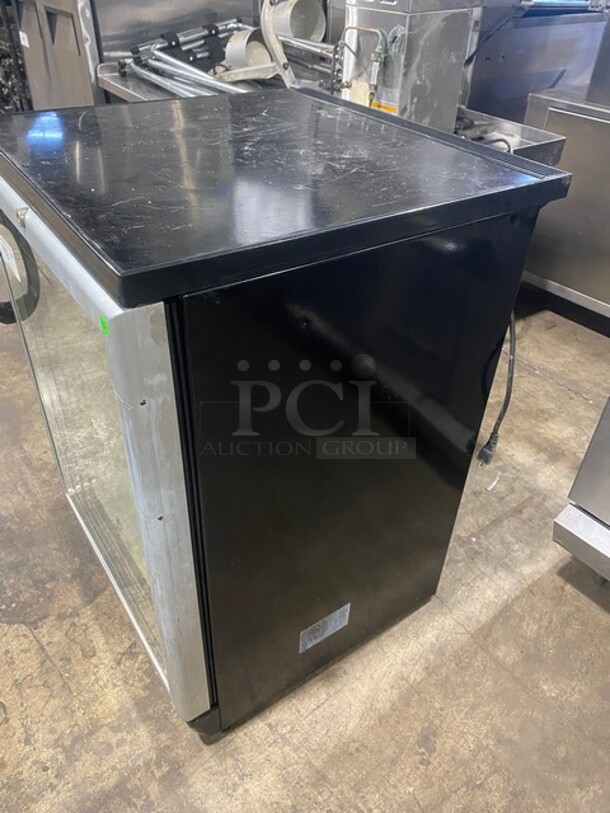 Felix Storch Commercial Countertop Single Door Cooler Merchandiser! With Poly Coated Racks! Model SCR600BL Serial 200110000093! 120V! - Image 2 of 7