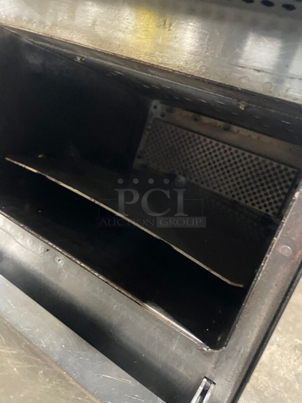 Late Model 2021! MerryChef Countertop Rapid Cook Turbo Oven! 208/240V 1 Phase! Model: Eikon E2S SN: 2109213092002! - Image 6 of 8