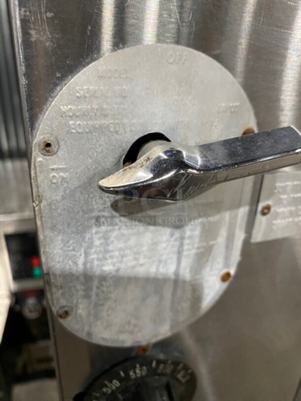 Bakers Pride Commercial Natural Gas Powered Double Deck Baking/ Pizza Oven! All Stainless Steel! 2x Your Bid Makes One Unit! SN: 09950 - Image 10 of 11