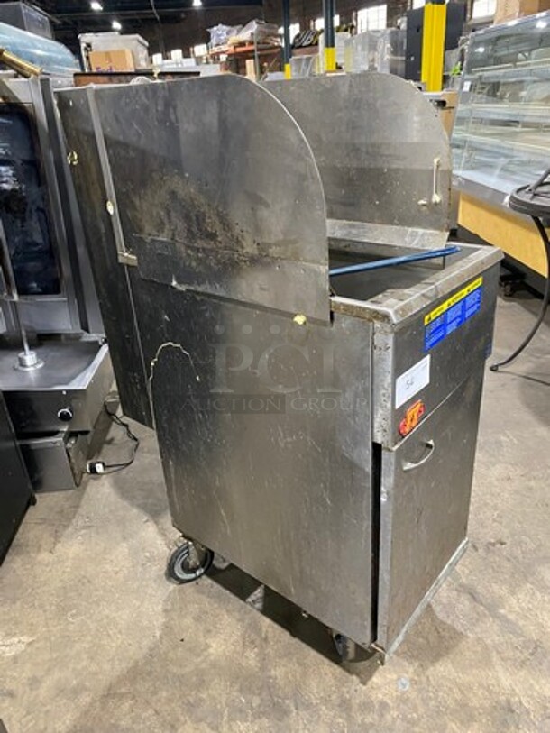 2018 Pitco Commercial Natural Gas Powered Deep Fat Fryer! With Back And Side Splashes! All Stainless Steel! On Casters! WORKING WHEN REMOVED! Model: 40D SN: G18DD023007 - Image 2 of 9