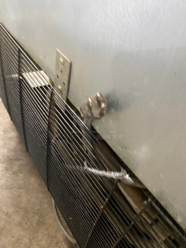 Turbo Air Commercial 2 Door Reach In Refrigerator! All Stainless Steel! With Metal Racks! On Casters! 110-120V 1 Phase! Model: TSR-49SD SN: DR49SB5100! - Image 9 of 9