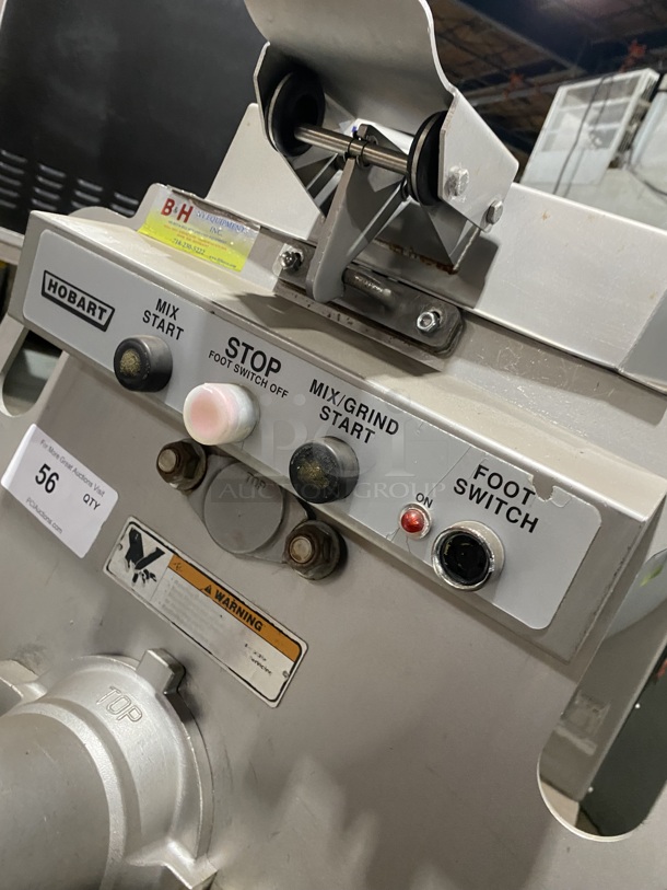 Hobart MG2032 Metal Commercial Floor Style Electric Powered Meat Mixer/Grinder w/ Foot Pedal on Commercial Casters! 3 Phase. MODEL:MG2032 SN:31-1433!
 - Image 6 of 10