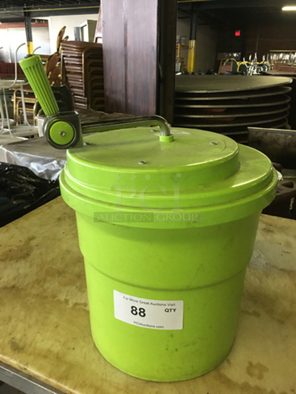 Green Poly Salad Spinner! - Image 4 of 6