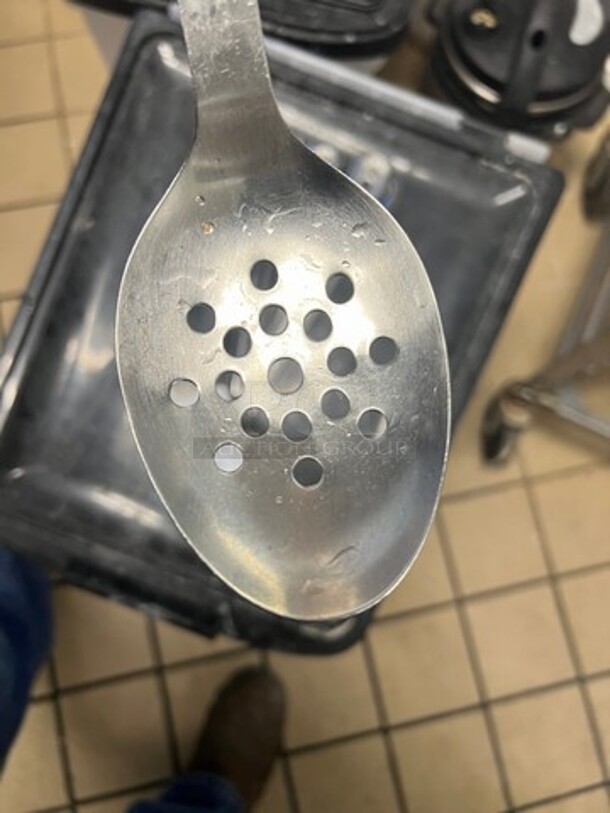Assorted Size Perforated Serving Spoons! 8x Your Bid - Image 4 of 4