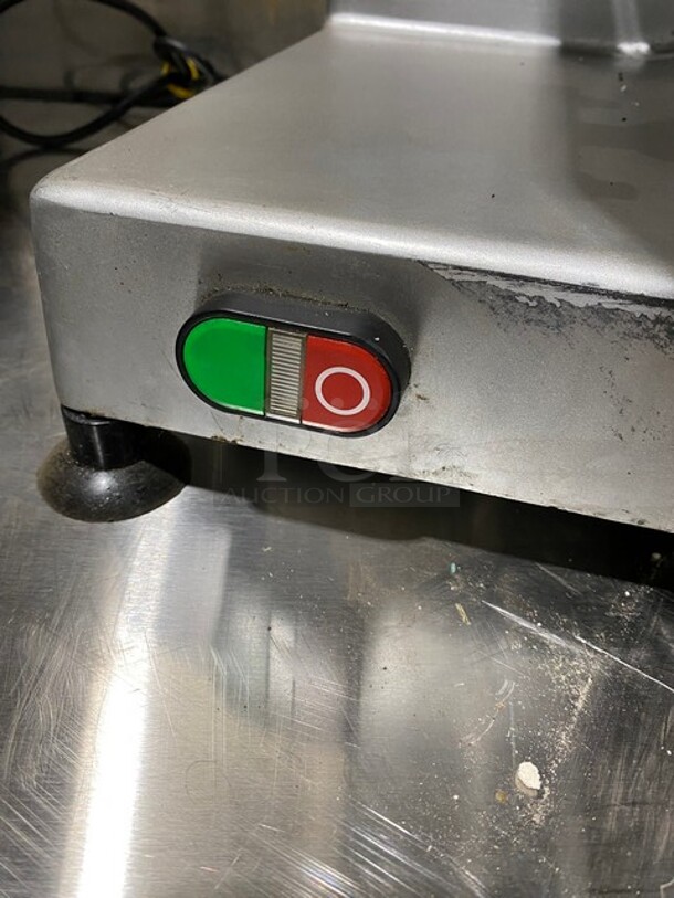 Avantco Commercial Countertop 12 Inch Semi-Automatic Deli Slicer! All Stainless Steel! Model 300ES12! 110/120V! - Image 7 of 9