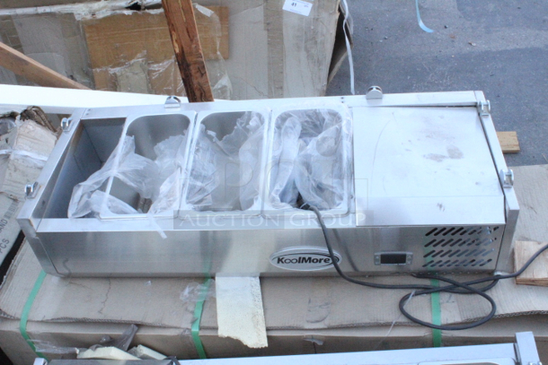 BRAND NEW SCRATCH & DENT! Koolmore SCDC-3P-SSL 40 in. Three Pan Refrigerated Countertop Condiment Prep Station - Image 3 of 3