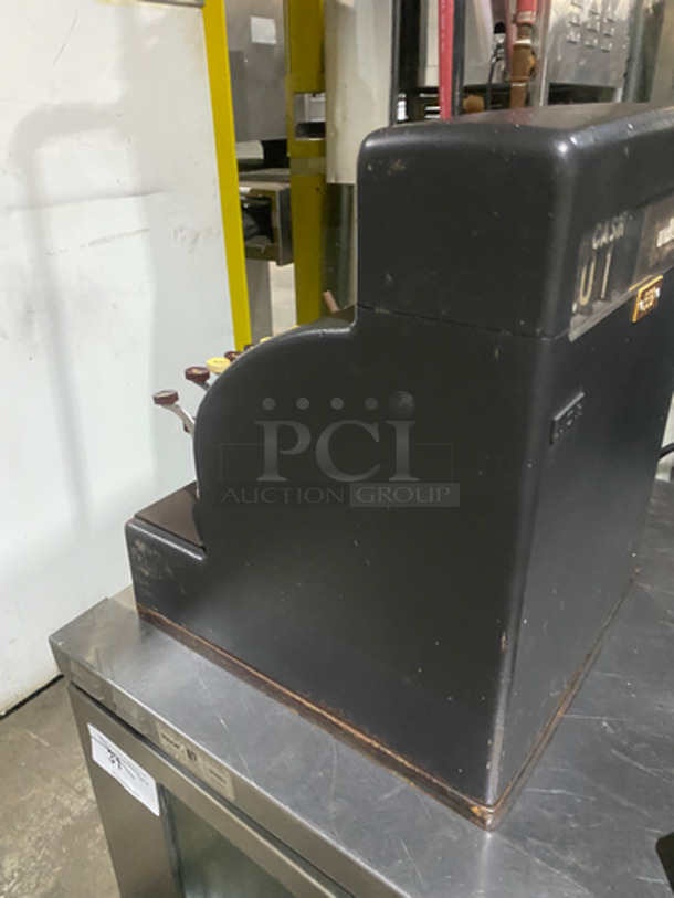 WOW! Commercial Countertop Vintage Style Cash Register! - Image 3 of 7