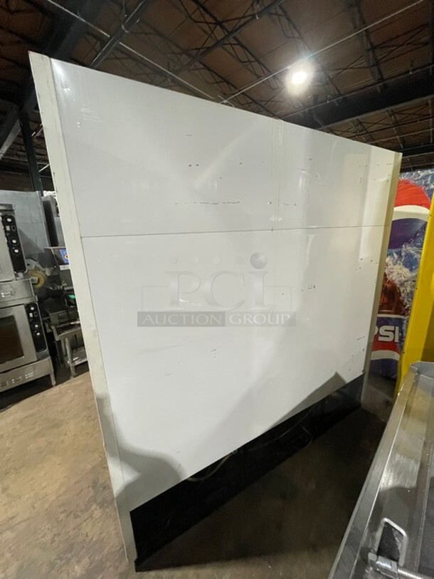 True Commercial Triple Glass Door Refrigerator Merchandiser! With Poly Coated Racks! 115V 1 Phase! Model: GDM-72 SN:1-4383488! - Image 3 of 8