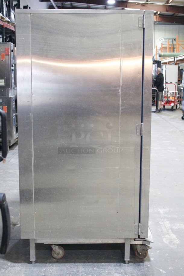 Alto-Shaam 20-20W CombiMate Heated Roll-In Holding Cabinet W/ Roll-In Rack - 208/240V - Image 3 of 12