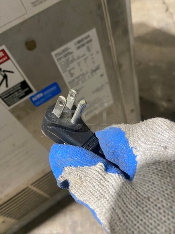 Cornelius Model CCU0220AH11 Stainless Steel Commercial Self Contained Ice Machine! MODEL CCU022AH11 SN:87B1108GC065 115V 1PH  - Image 9 of 10