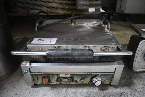 Waring Stainless Steel Commercial Countertop Panini Press. 19x17x10. Tested and Working!
