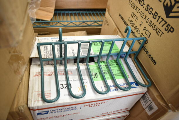 2 BRAND NEW! Quantum Green Finish Utensil Holders. 2 Times Your Bid! - Image 2 of 3