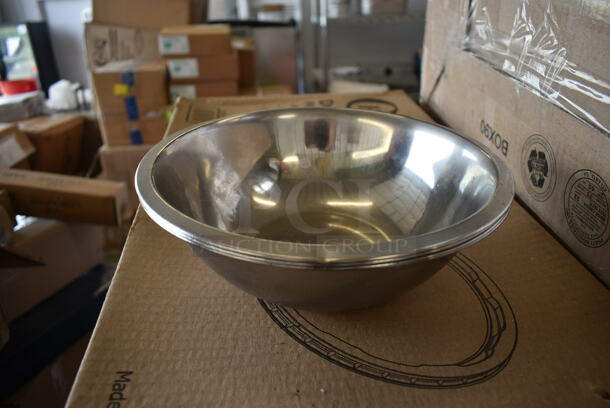 ALL ONE MONEY! Lot of 7 Various Metal Bowls.  - Image 5 of 5