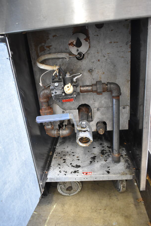 Imperial IFS-40-OP Stainless Steel Commercial Floor Style Propane Gas Powered Deep Fat Fryer. 105,000 BTU.  - Image 2 of 3