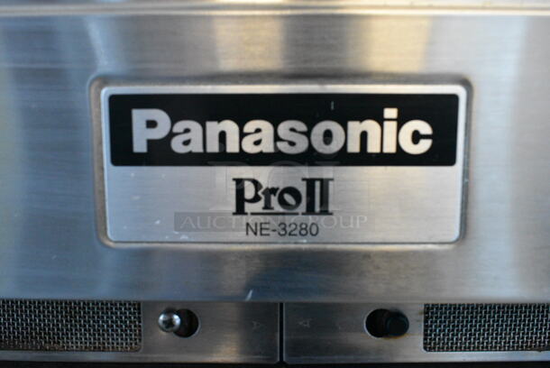 Panasonic NE-3280 Stainless Steel Commercial Countertop Electric Powered Microwave Oven.  - Image 3 of 3