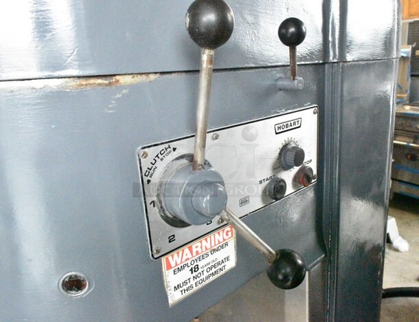 Hobart M802 Metal Commercial Floor Style 80 Quart Planetary Dough Mixer. 240 Volts, 3 Phase. - Image 4 of 12