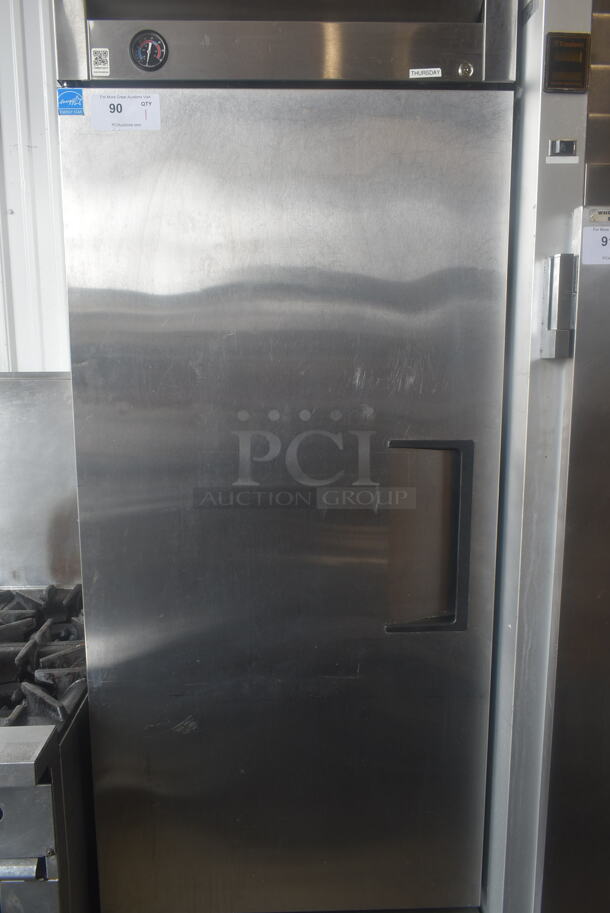 2013 True T-23F ENERGY STAR Stainless Steel Commercial Single Door Reach In Freezer w/ Poly Coated Racks on Commercial Casters. 115 Volts, 1 Phase. Tested and Powers On But Does Not Get Cold - Image 3 of 5