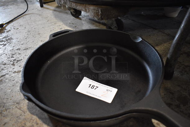 2 Cast Iron Skillets. 22.5x16x2.5. 2 Times Your Bid! - Image 2 of 3