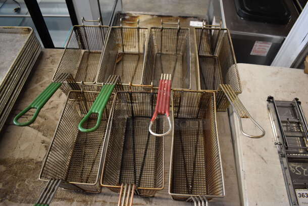 7 Various Metal Fry Baskets. Includes 6.5x25x11. 7 Times Your Bid! - Image 7 of 9