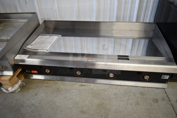 BRAND NEW SCRATCH AND DENT! Cooking Performance Group CPG 351GTUCPG48N Ultra Series Stainless Steel Commercial 48" Chrome Plated Natural Gas 4-Burner Countertop Griddle. 120,000 BTU.  - Image 3 of 9